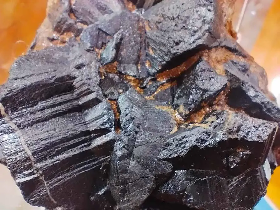 Casiterita da Mina de Penouta (Viana do Bolo)