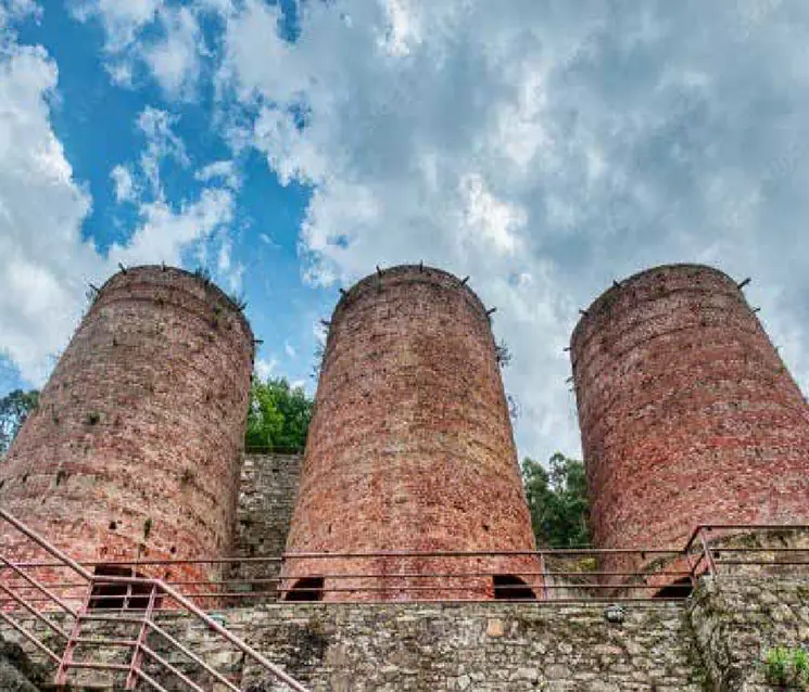 Fornos de Vilaoudriz (A Pontenova). Comparativa entre os anos 20 e na actualidade.